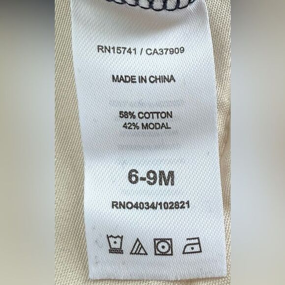 Splendid Baby Girls One Piece Star Graphic Romper Outfit. 6-9 Months. - Picture 5 of 5